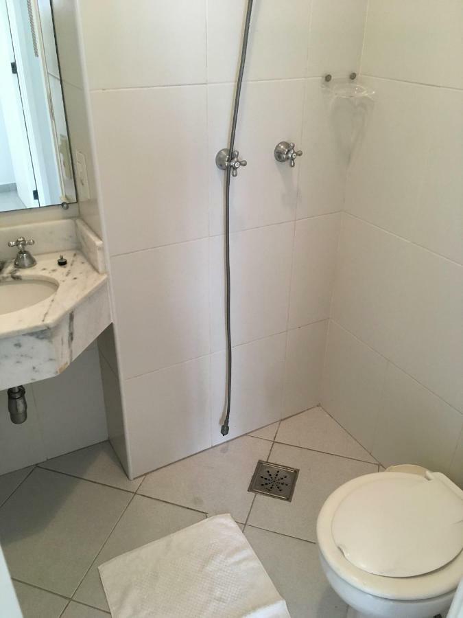 Relax Gja Frente Ao Mar Apartment Гуаружа Екстериор снимка